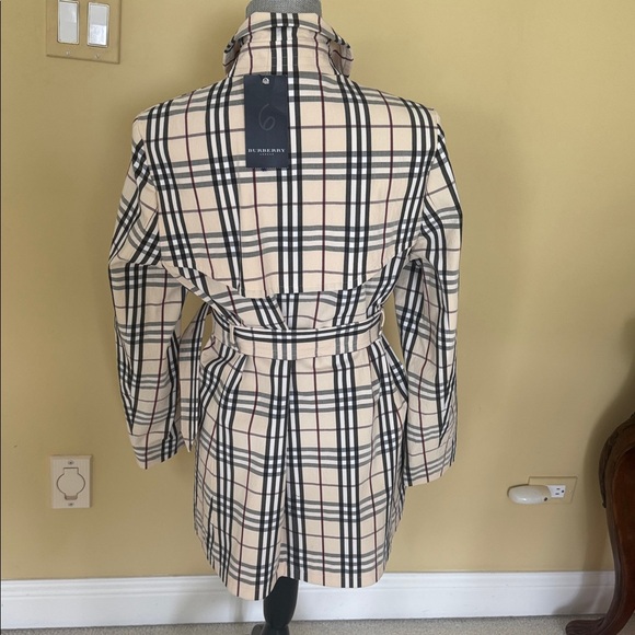 Burberry Black and Cream Plaid Trench Coat - Picture 4 of 10